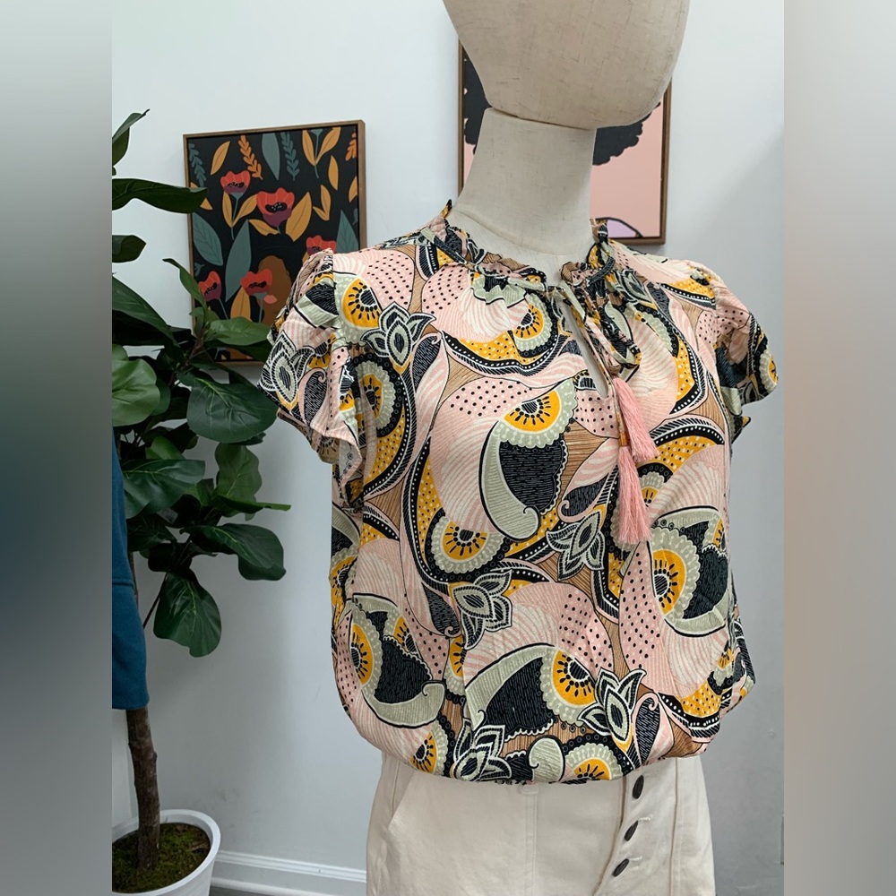 Split-Neck Blouse - Picture 14 of 16